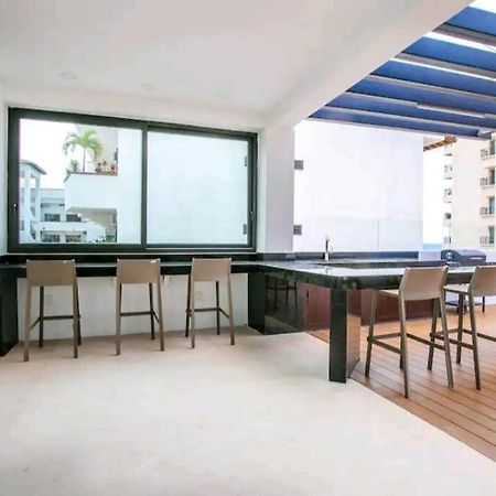 Ocean View Penthouse In P.V. Romantic Zone Пуэрто-Вальярта Экстерьер фото